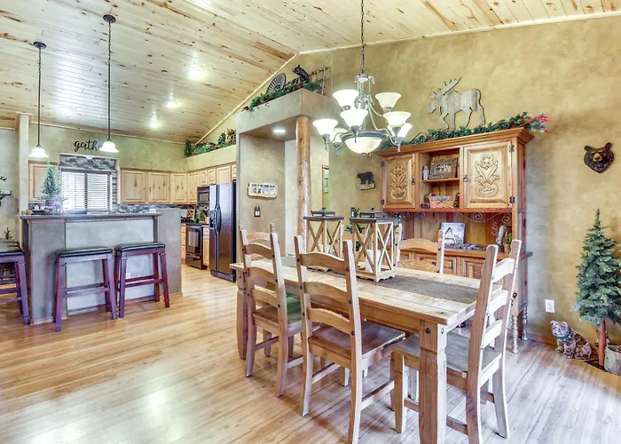 Outdoor Oasis: Family-friendly In Show Low! Сasa de vacaciones *