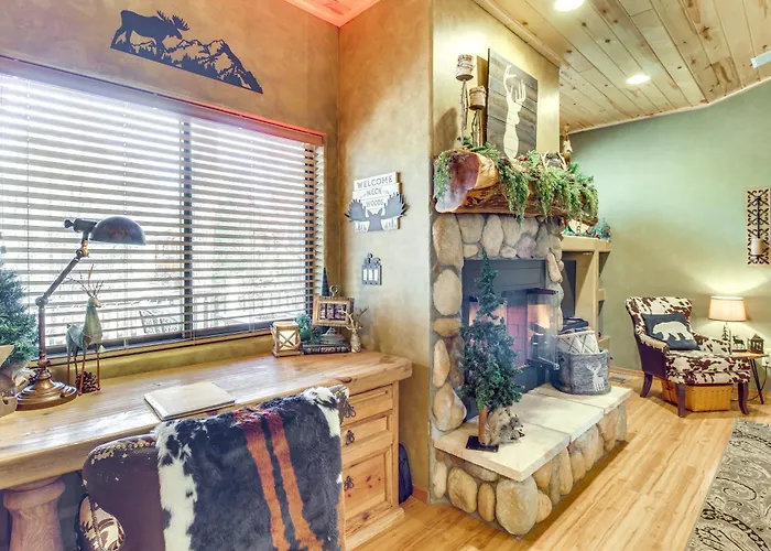 Outdoor Oasis: Family-friendly In Show Low! Сasa de vacaciones Show Low