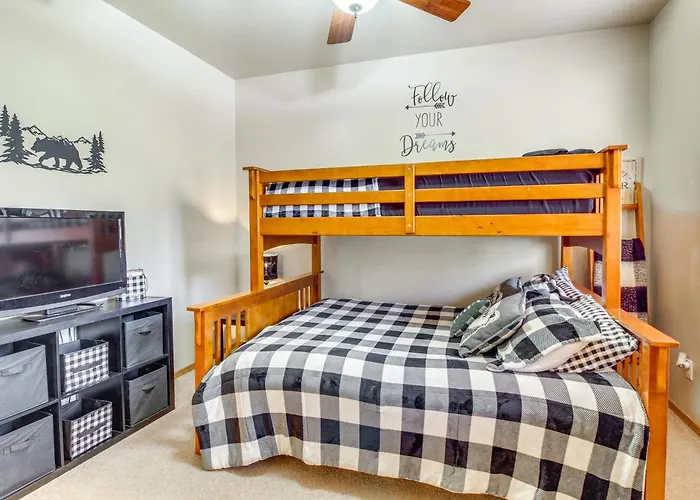 Outdoor Oasis: Family-friendly In Show Low! *