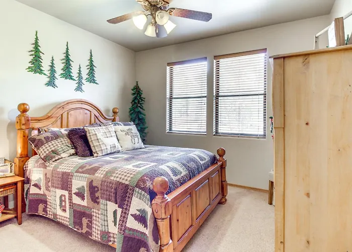Outdoor Oasis: Family-friendly In Show Low! *
